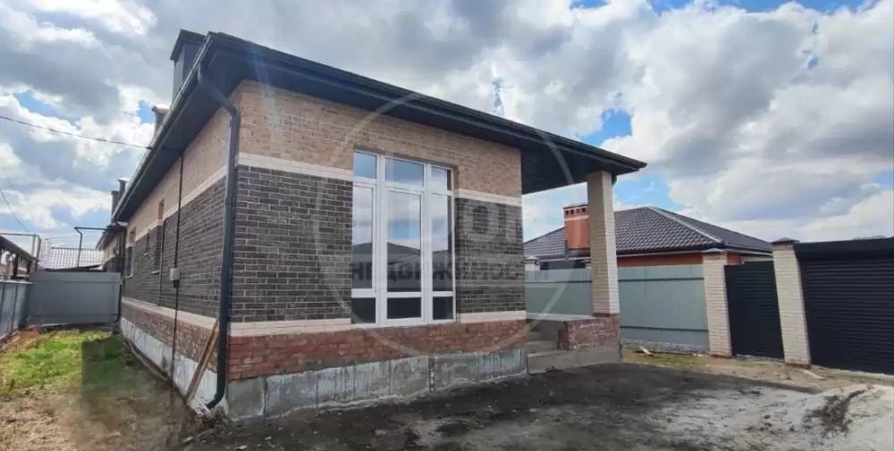 Фасад здания