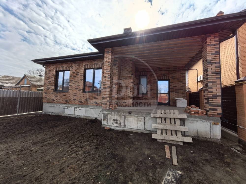 Фасад здания