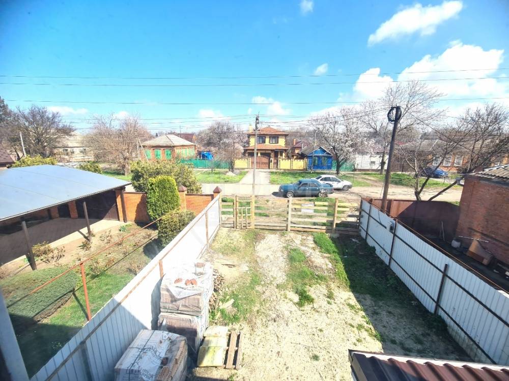 Вид из окна