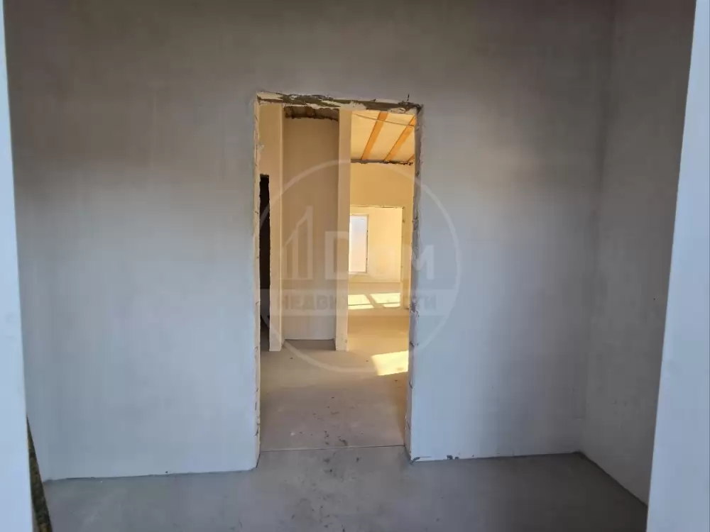1000296957