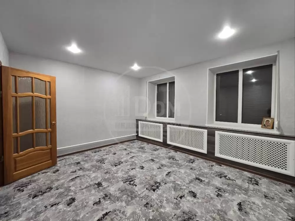 1000271905