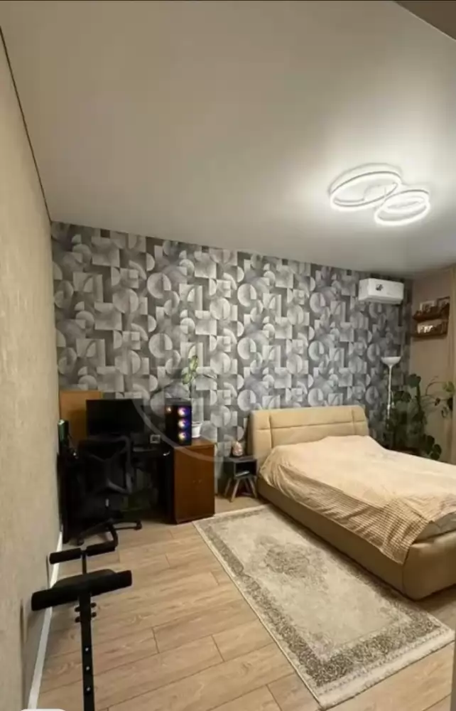 1000286428