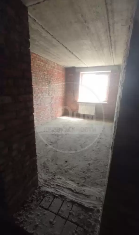 1000298415