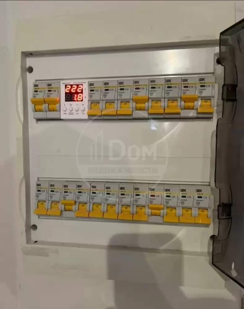 1000298430